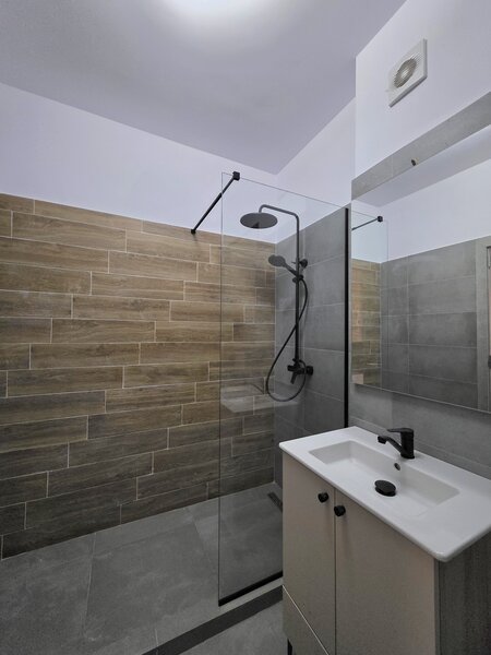 Titan Complex Rezidential IRAM